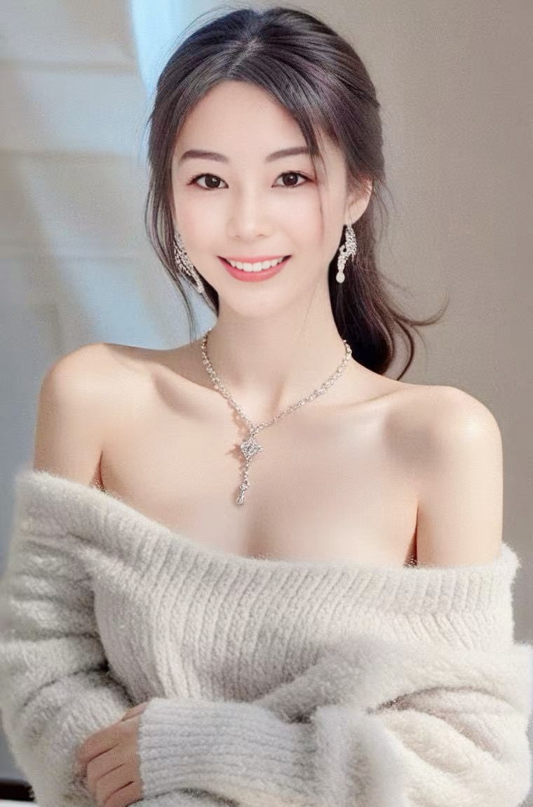 エレナ
